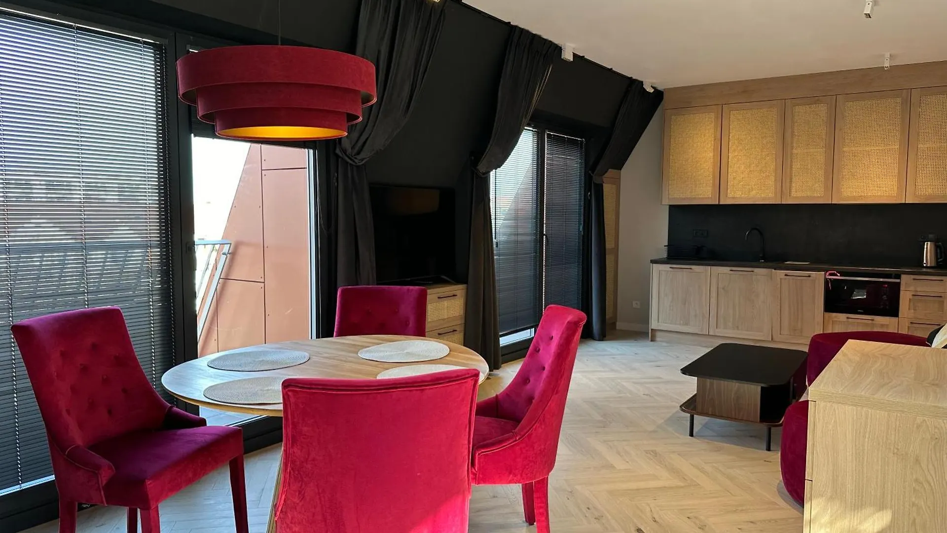 شقة Apartamenty Verano Plus كولوبرزيغ