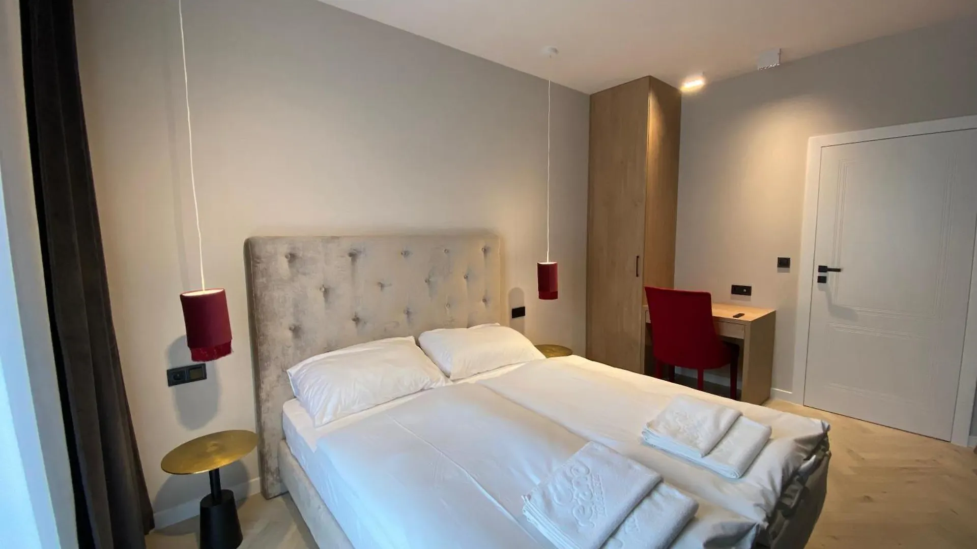 شقة Apartamenty Verano Plus كولوبرزيغ