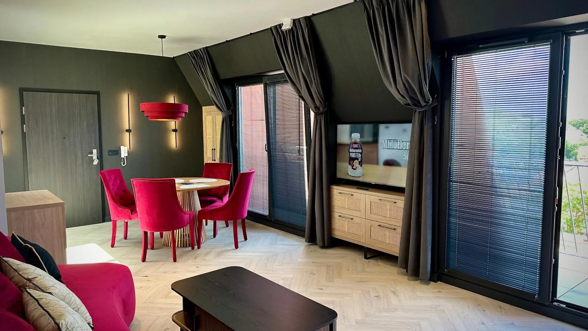 شقة Apartamenty Verano Plus كولوبرزيغ